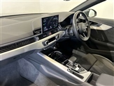 Audi A4 Image 3