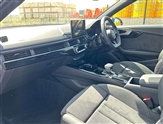 Audi A4 Image 3