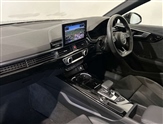 Audi A4 Image 3