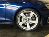 Audi A4 Image 6