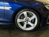 Audi A4 Image 6