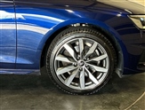 Audi A4 Image 6