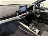 Audi A4 Image 3
