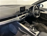 Audi A4 Image 3