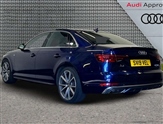 Audi A4 Image 4