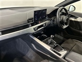 Audi A4 Image 3