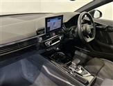 Audi A4 Image 3