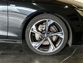 Audi A4 Image 6