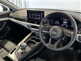Audi A4 Image 6