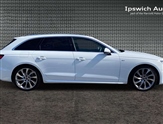Audi A4 Image 4