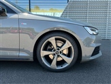 Audi A4 Image 5