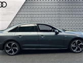 Audi A4 Image 4