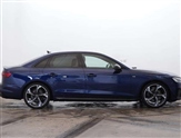 Audi A4 Image 4