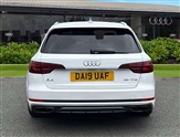 Audi A4 Image 4