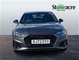 Audi A4 Image 2