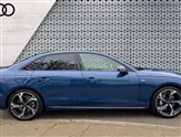 Audi A4 Image 4