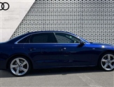 Audi A4 Image 4