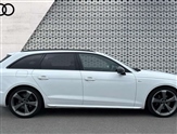 Audi A4 Image 4