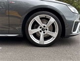 Audi A4 Image 5