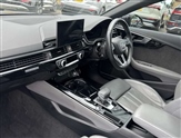 Audi A4 Image 2