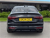 Audi A4 Image 4