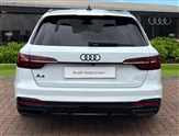 Audi A4 Image 4