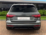 Audi A4 Image 4