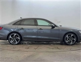 Audi A4 Image 4