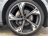 Audi A4 Image 6
