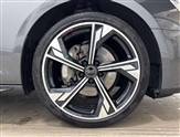 Audi A4 Image 6