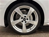 Audi A4 Image 5