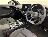 Audi A4 Image 5