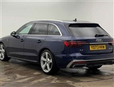 Audi A4 Image 2