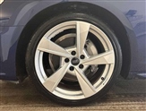 Audi A4 Image 4