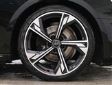 Audi A4 Image 4
