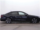 Audi A4 Image 5
