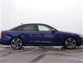 Audi A4 Image 5