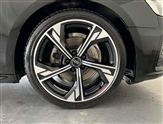 Audi A4 Image 5