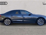 Audi A4 Image 4