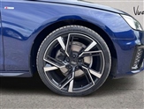 Audi A4 Image 5