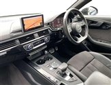 Audi A4 Image 2
