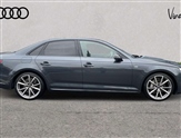 Audi A4 Image 4