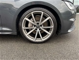 Audi A4 Image 5