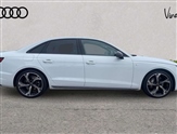 Audi A4 Image 5
