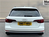 Audi A4 Image 4