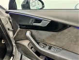 Audi A4 Image 5