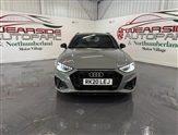 Audi A4 Image 2