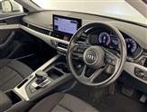 Audi A4 Image 3