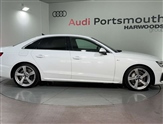 Audi A4 Image 4