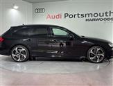 Audi A4 Image 4